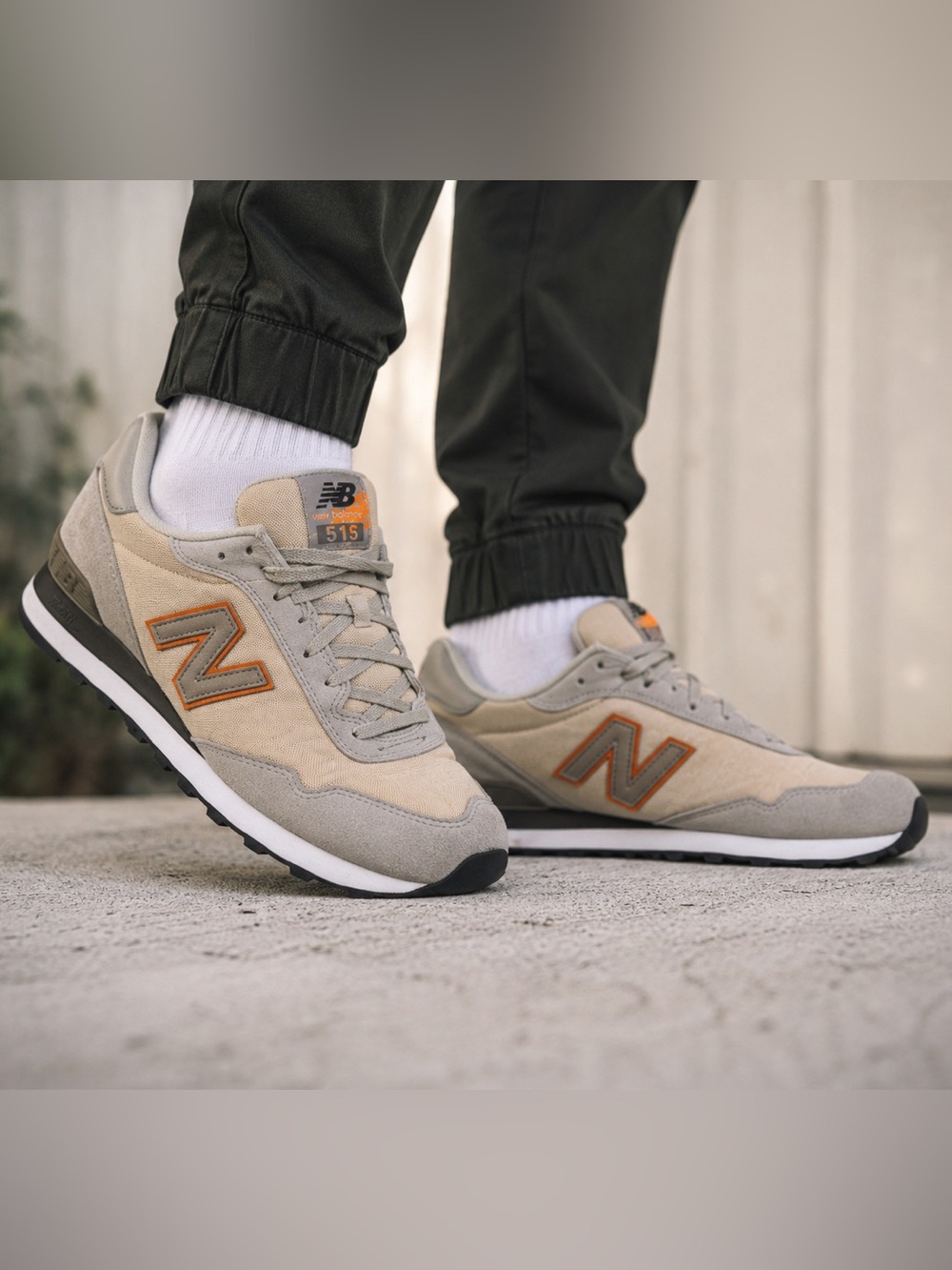 New Balance 515 Retro ML515OBM Men’s Size 12 Gray Beige Suede Mesh Sneakers - Picture 1 of 15